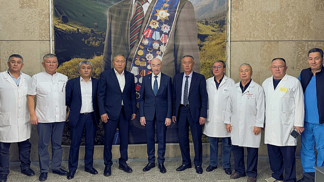 Главный трансплантолог Минздрава России посетил с рабочим визитом Бишкек